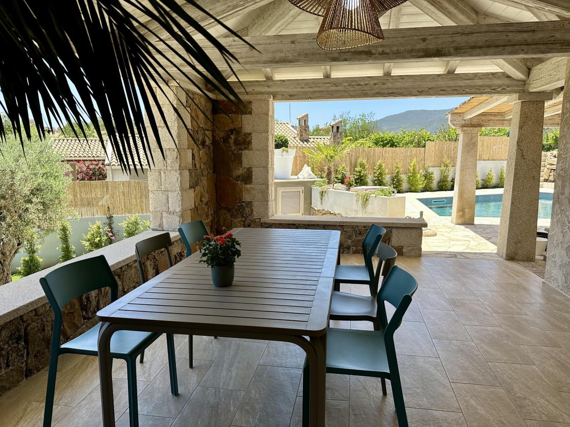 Villa Smeraldo 卡斯蒂亚达斯 外观 照片